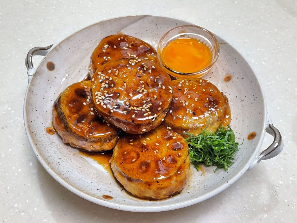 シャキシャキれんこん鶏つくね