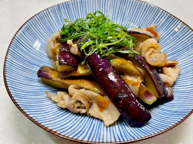 茄子と豚肉の梅ポン酢炒め